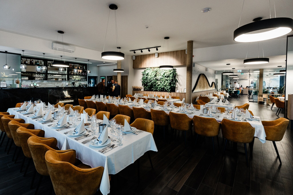 BL YachtClub & Apartments