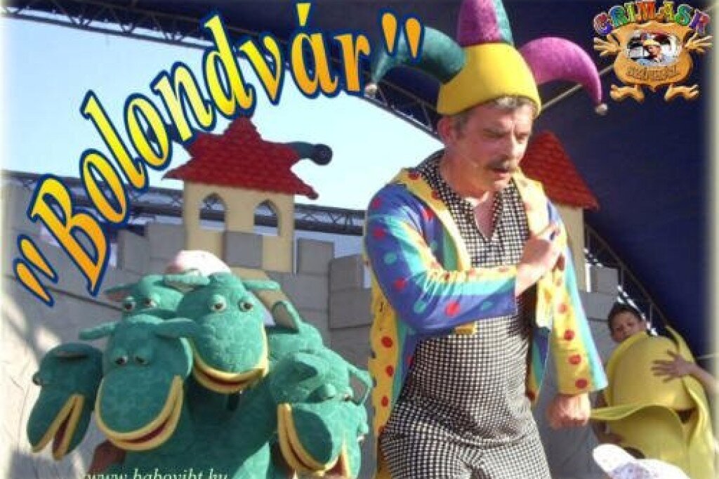 Grimask Bábszínház Előadásai: Bolondvár